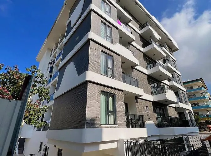 The Yacht Apartments-tranquiliti And Comfort In The Heard Of 200m To Keykubat
