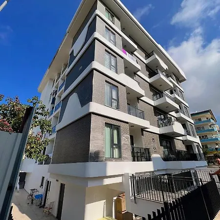 The Yacht Apartments-tranquiliti And Comfort In The Heard Of 200m To Keykubat